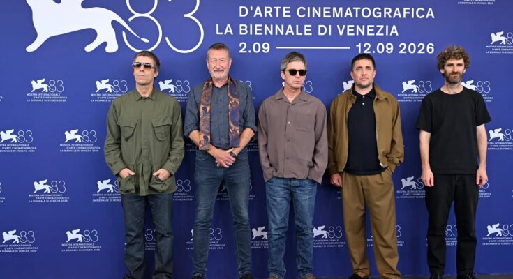 Gallagher Brothers skip press conference in Venice to attend concert

 Movies Counter